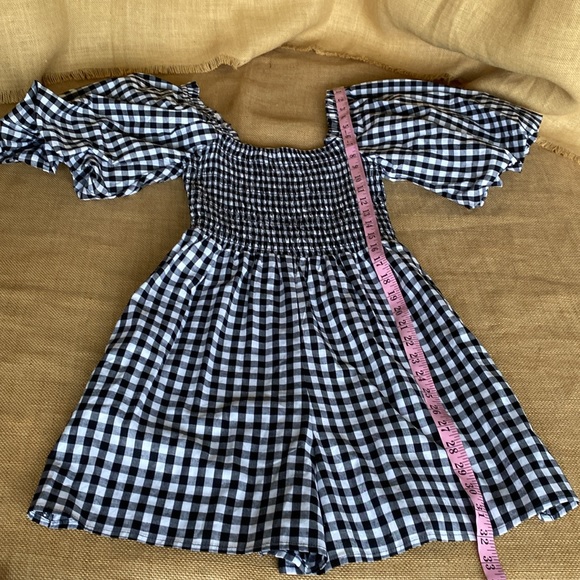 Anthropologie Self Contrast Amadi Gingham Puff Sleeve Romper with Pockets - Picture 8 of 10